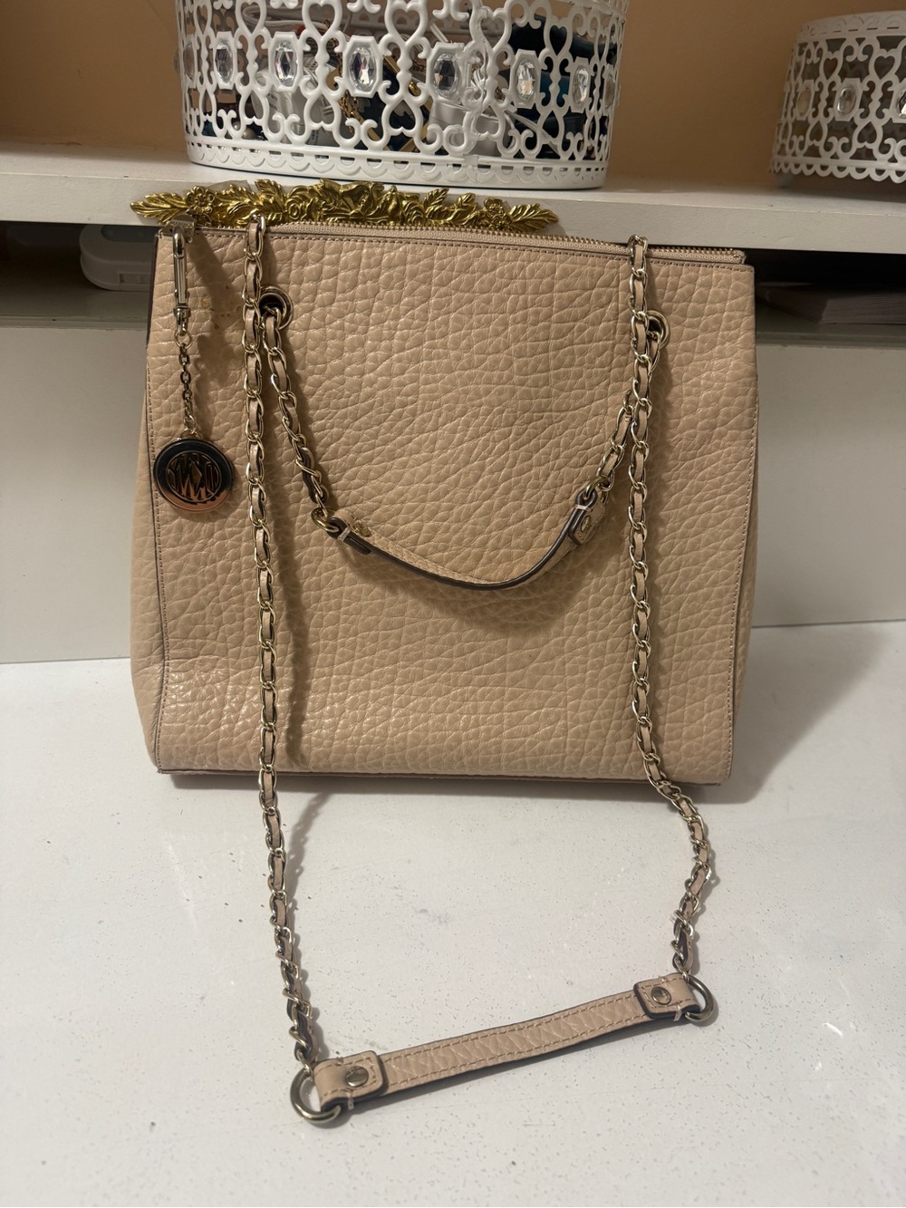 DKNY, beige/ nude pebbled leather with chain strap Handle retail price $250 - Picture 13 of 16